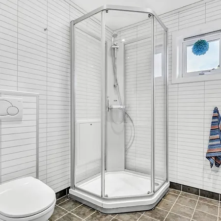 Konukevi Private In Shared Trondheim